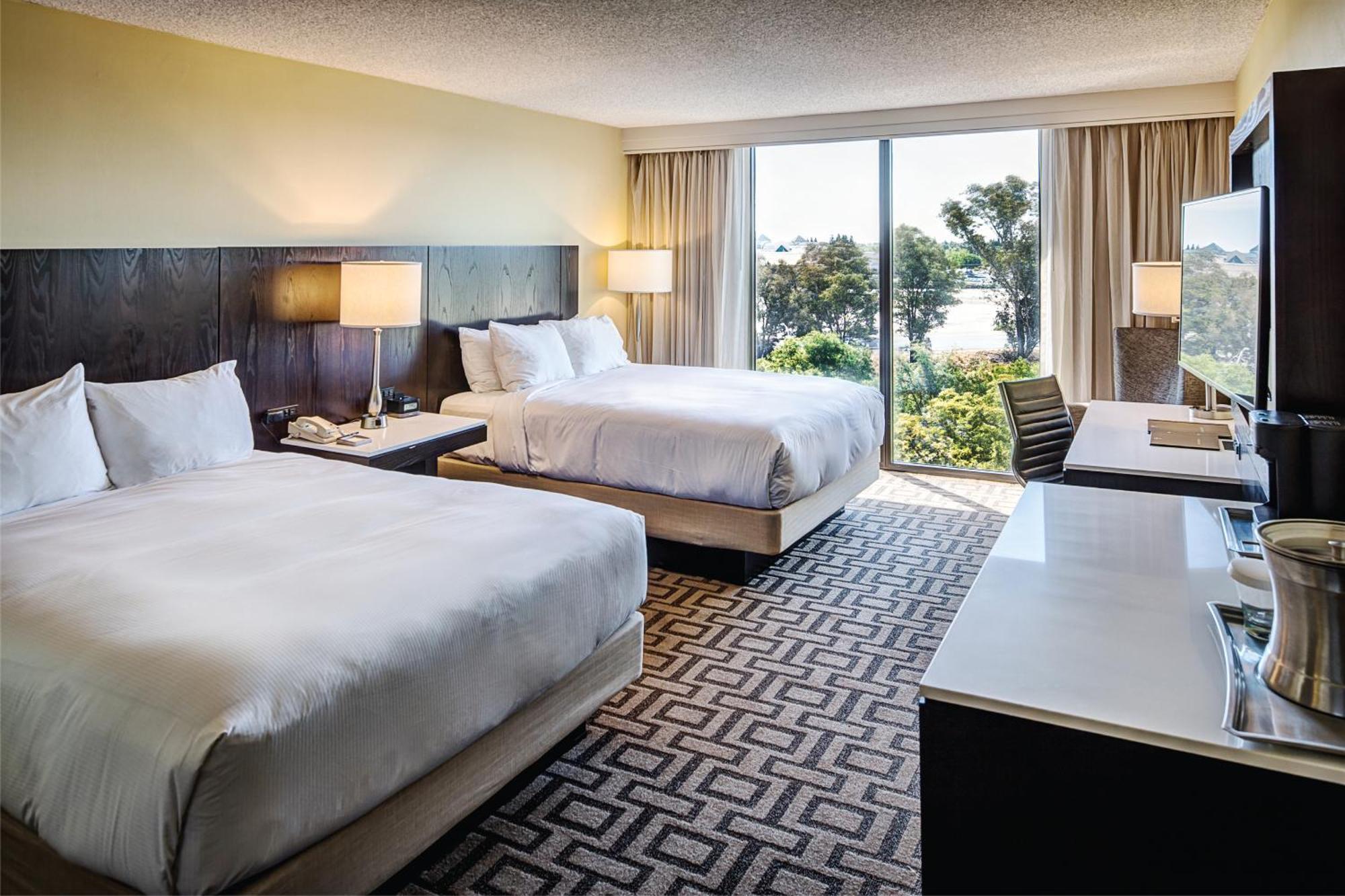 Hilton Sacramento Arden West Hotel Exterior foto