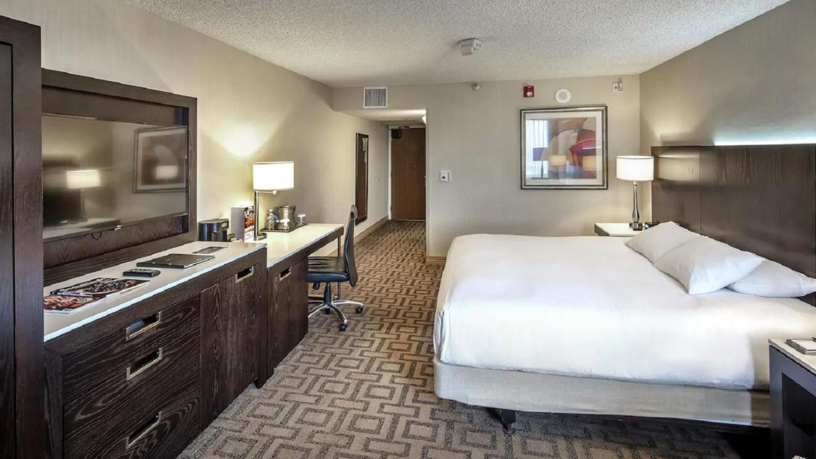 Hilton Sacramento Arden West Hotel Exterior foto