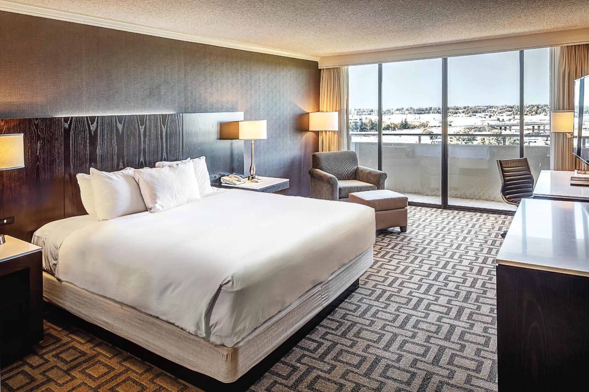Hilton Sacramento Arden West Hotel Exterior foto