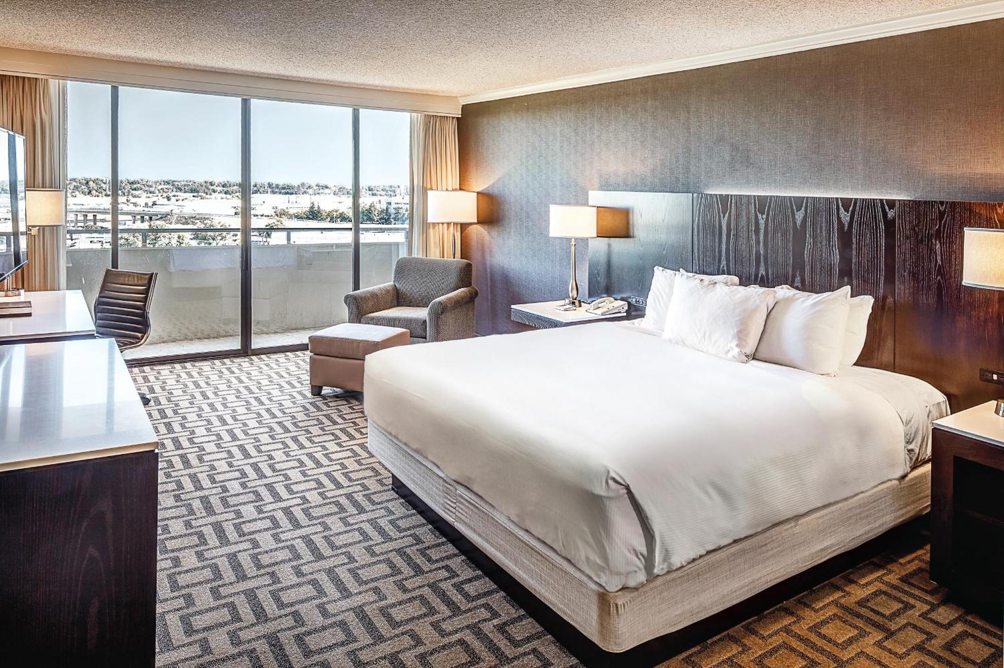 Hilton Sacramento Arden West Hotel Exterior foto